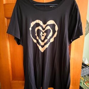 Torrid Black and Cream Heart Print Tee